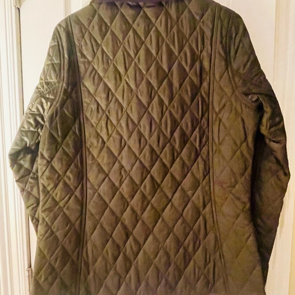 COPY - Womens Barbour Diamond Quilted Jacket, Size 10, Olive Green - Picture 4 of 5